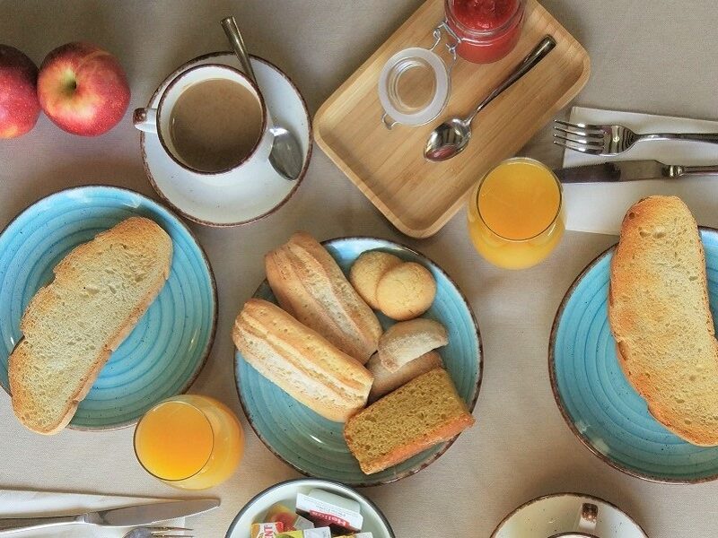 Miralmundo desayuno con vistas Hotel Rural Albacete 11