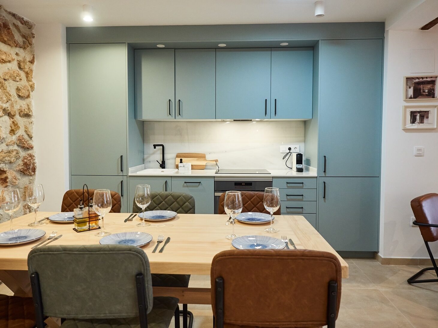 Lignum Casa Rural Ayna Cocina comedor 03