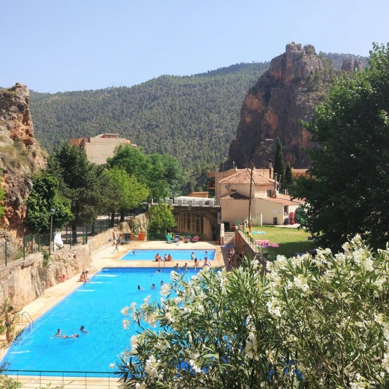 Miralmundo Piscina Municipal de Ayna Entrada gratis BR 1024x768 1