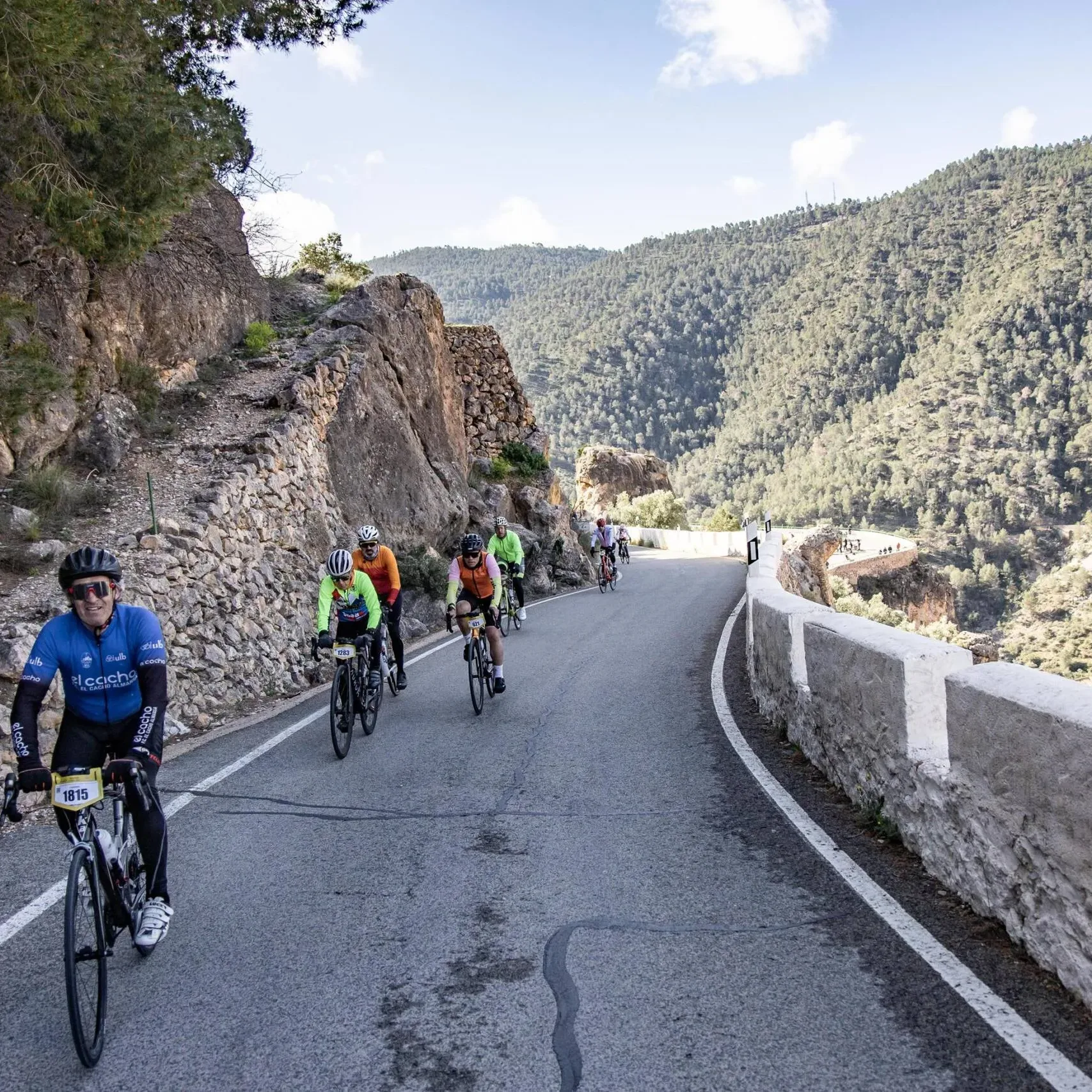 destino ciclista Ayna