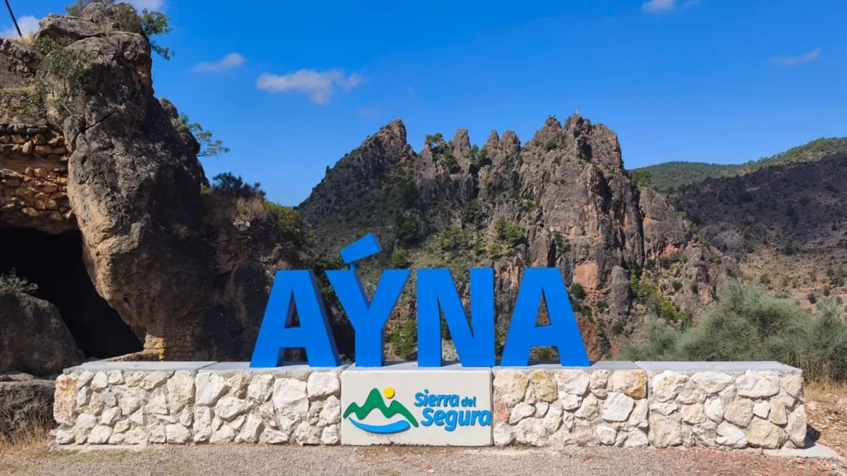 Que visitar en Ayna letras grandes ayna Que visitar en Ayna letras grandes ayna